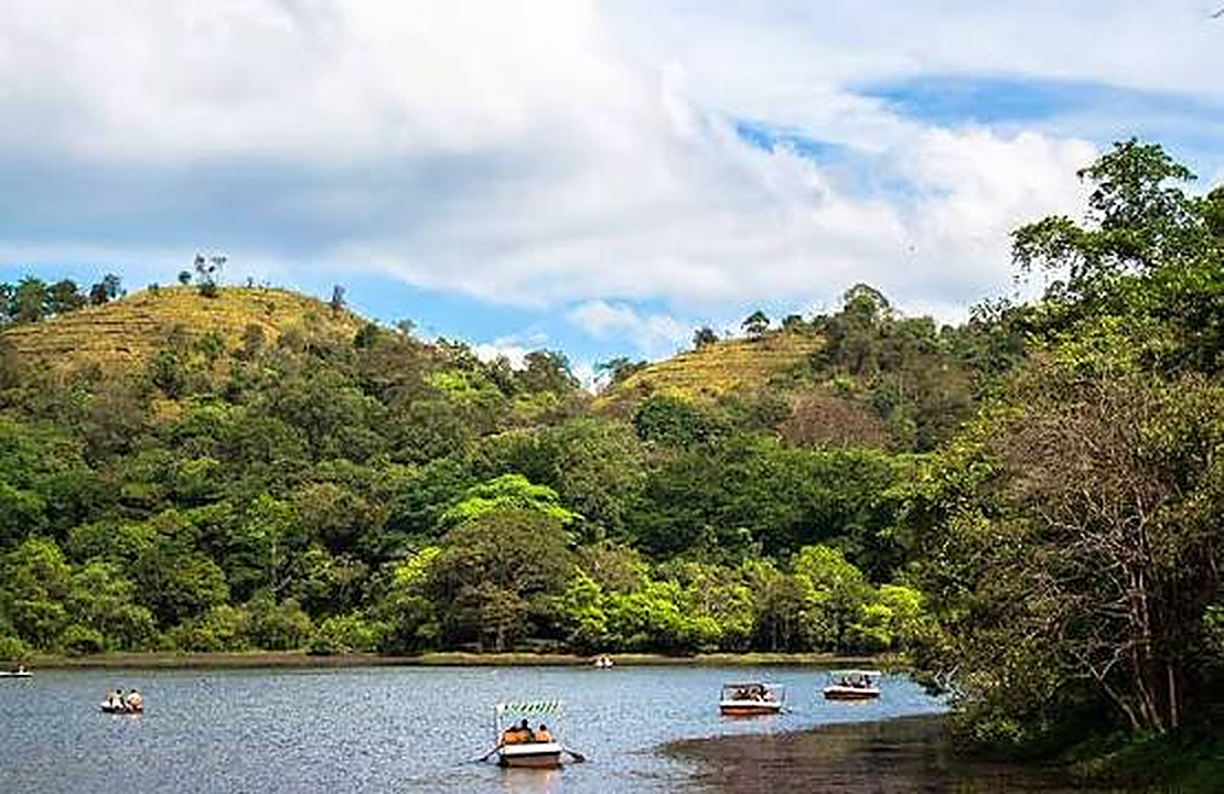 Pookode Lake